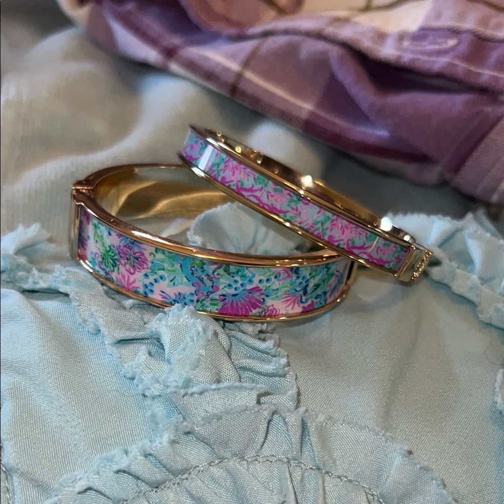 Hinged Bangle - image 1